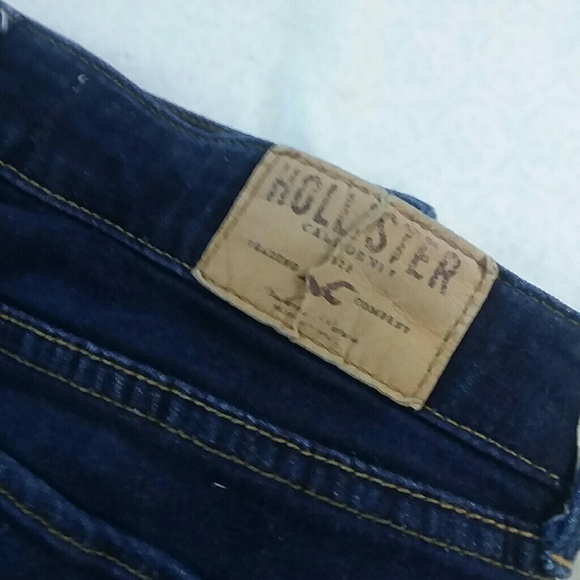 2 for $20 Hollister Jeans, size 7R - Picture 5 of 5
